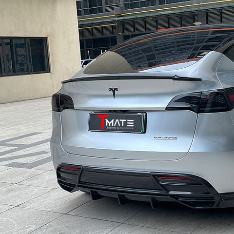 tesla model y spoiler​